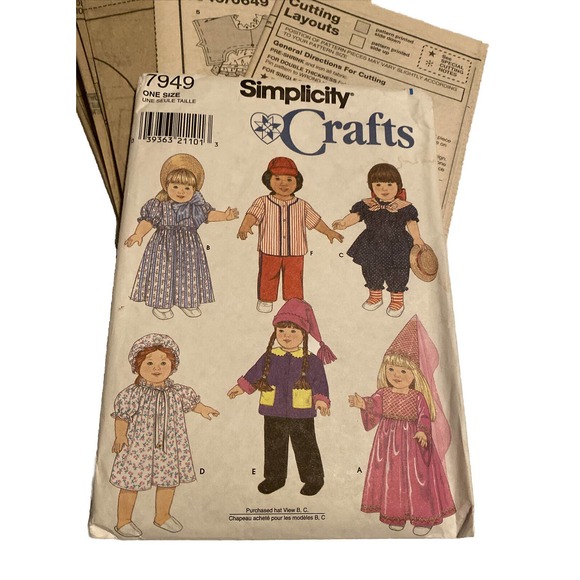 Simplicity Crafts 7949 (0649) Sewing Pattern. Clothing for 18 inch dolls. Uncut - Picture 2 of 3